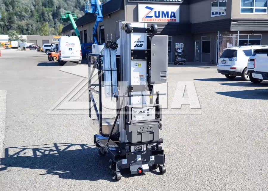 Rear three-quarter view of new JLG 25AM manlift