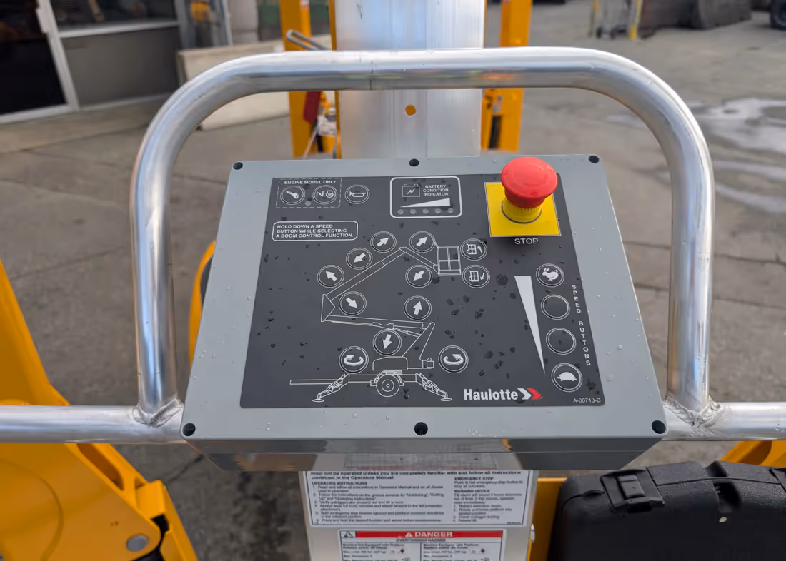 Haulotte 4527A towable boom lift platform control panel in Canada