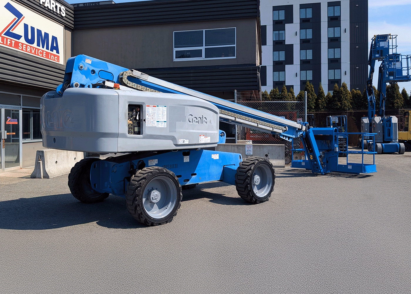 #7905  2015 Genie S65 Boom Lift 5