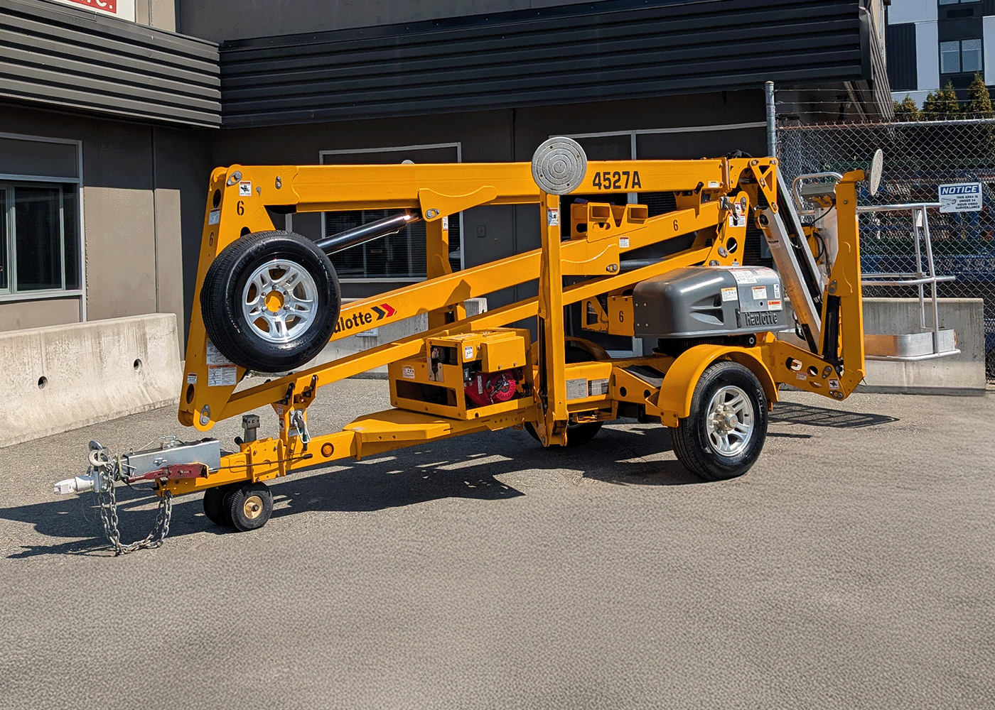#8172  2021 Haulotte 4527A Towable Boom Lift 5.png