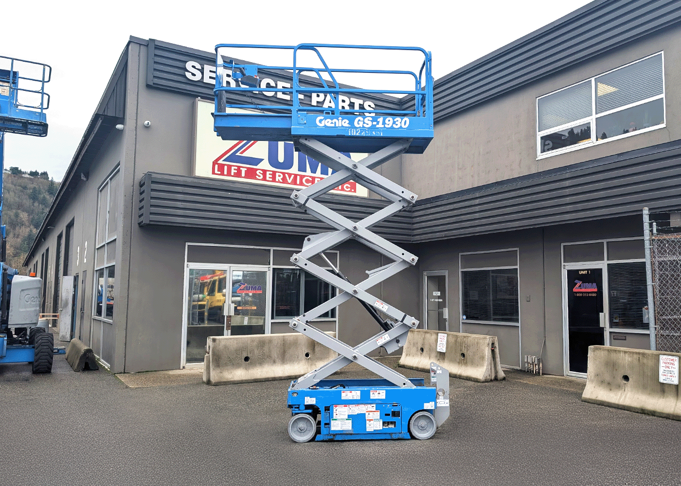 2017-genie-gs1930-scissor-lifts-8-1764892304981.jpg
