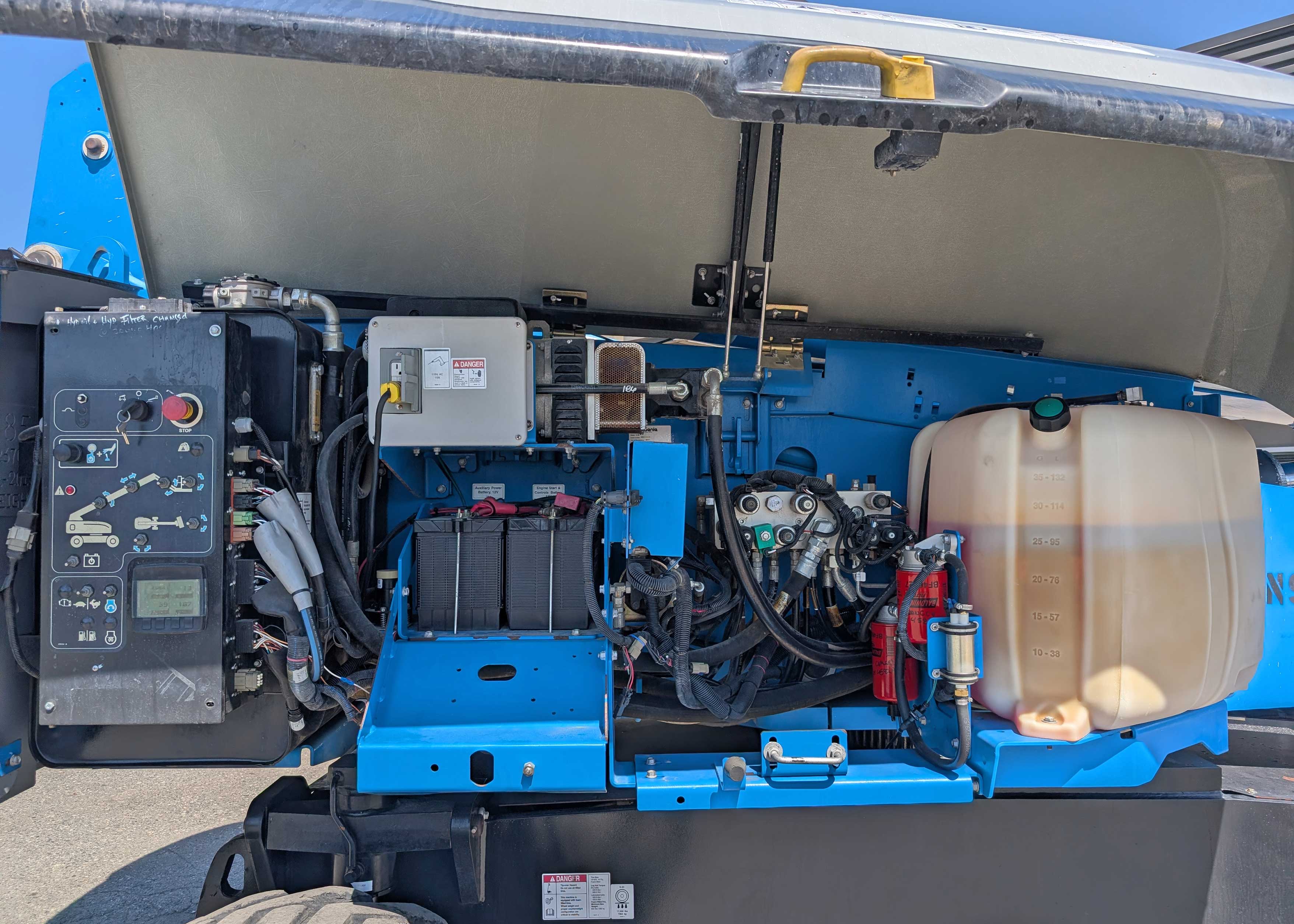 2017-genie-s-85-boom-lifts-11-1777997026175.jpg
