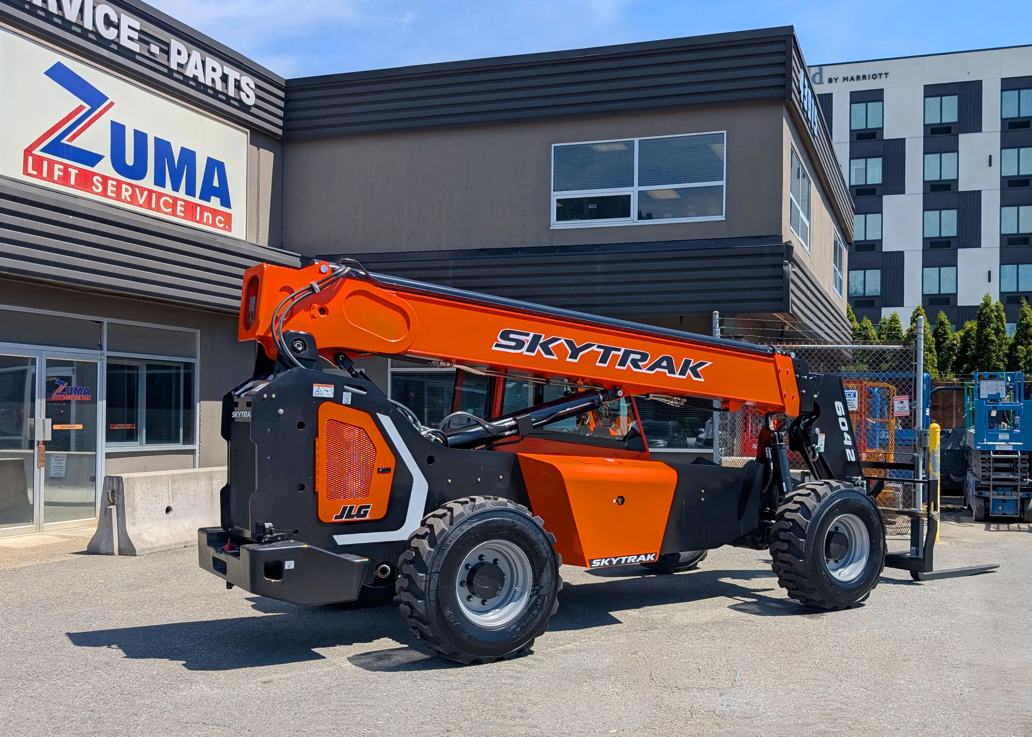 new-jlg-6042-telehandler-6-1778703323052.jpg