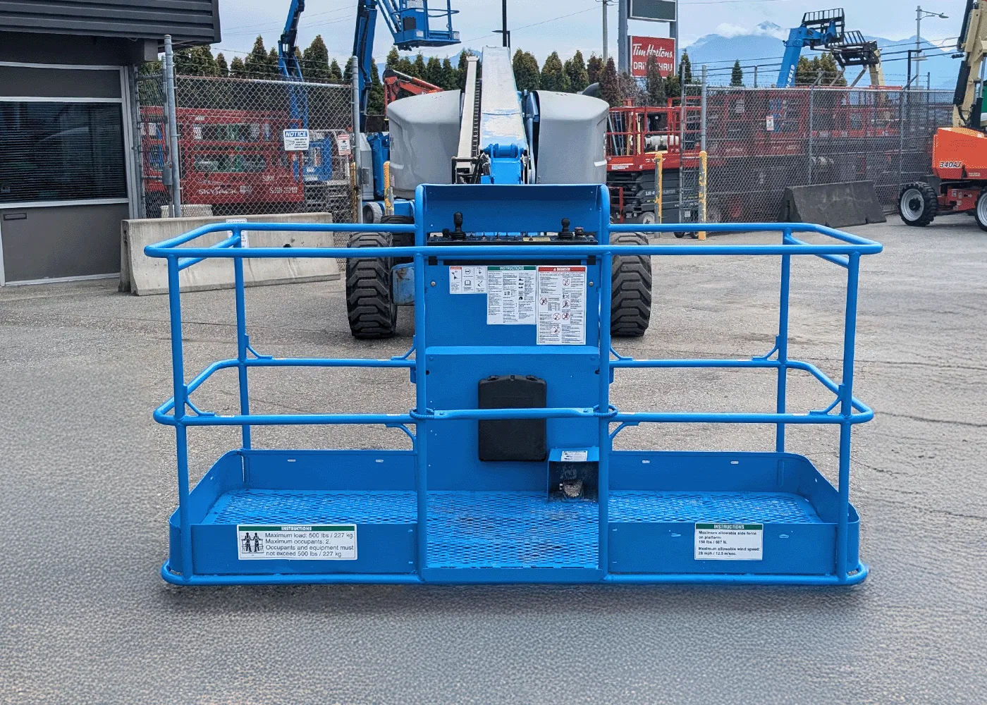 2015-genie-s65-boom-lifts-7-1784903013768.webp