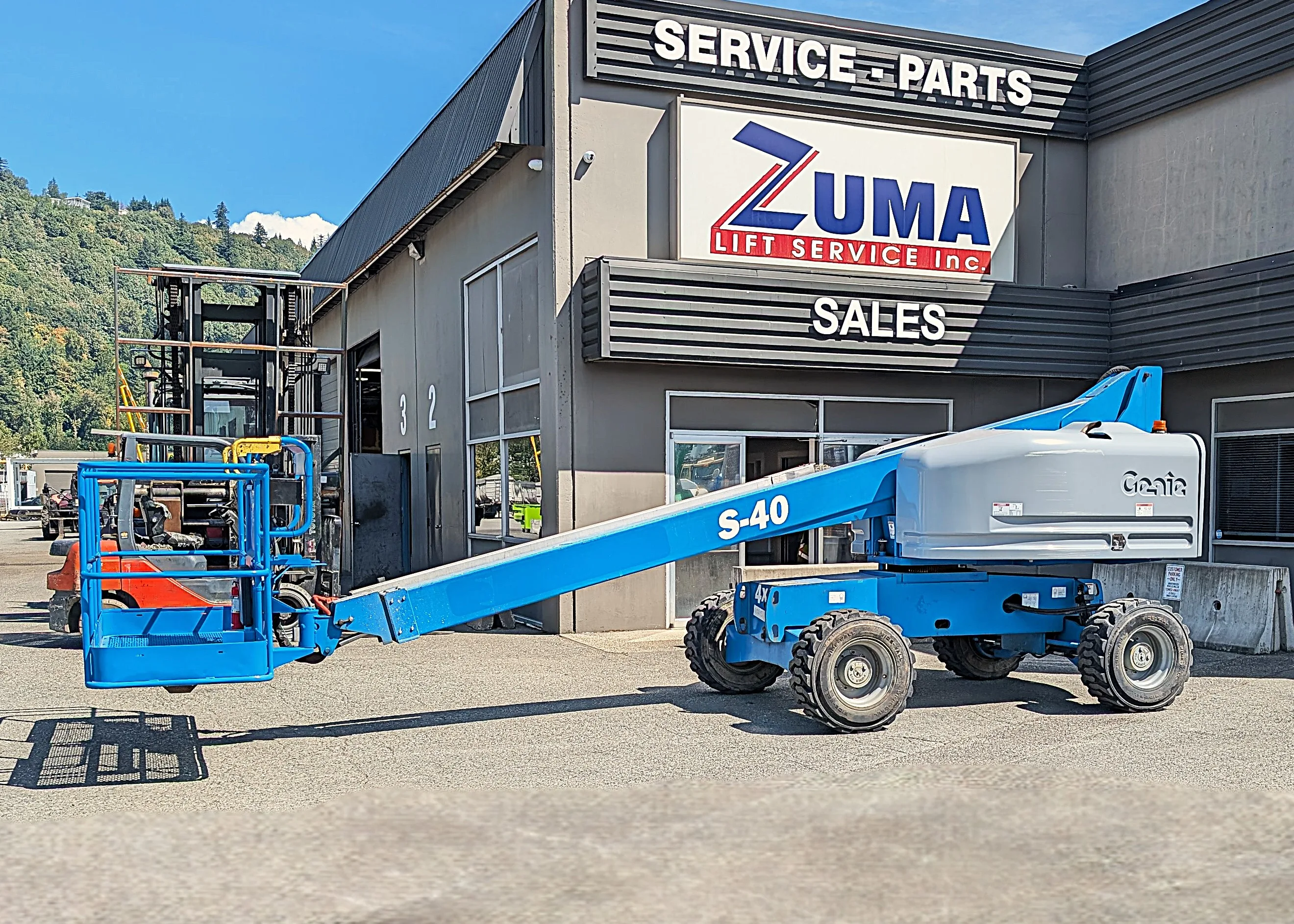 2017-genie-s-40-boom-lifts-1785877379764.webp