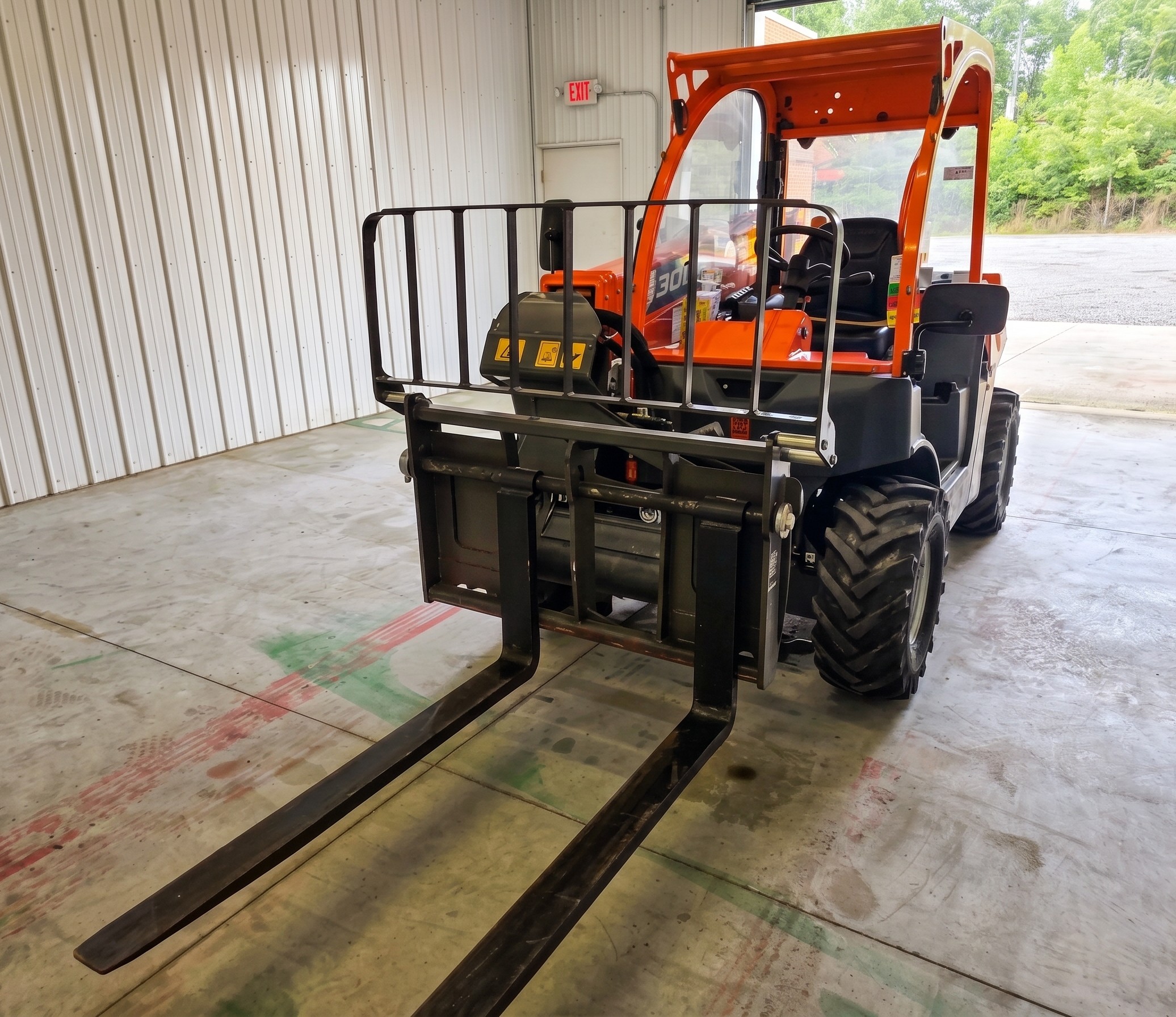 2024 JLG SkyTrak 3013 Telehandler