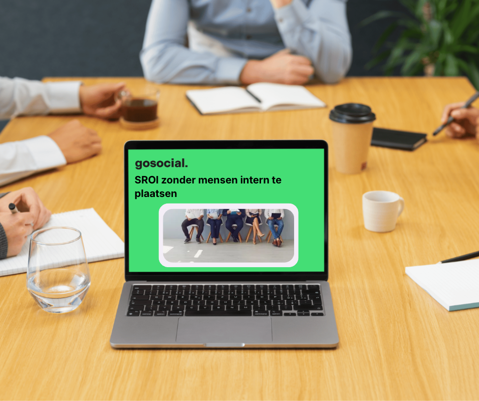 Foto van een laptop die waar een blog op is af te lezen