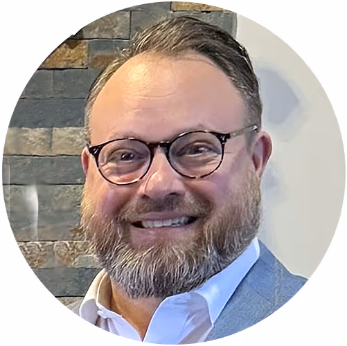 Stephen Cofta headshot