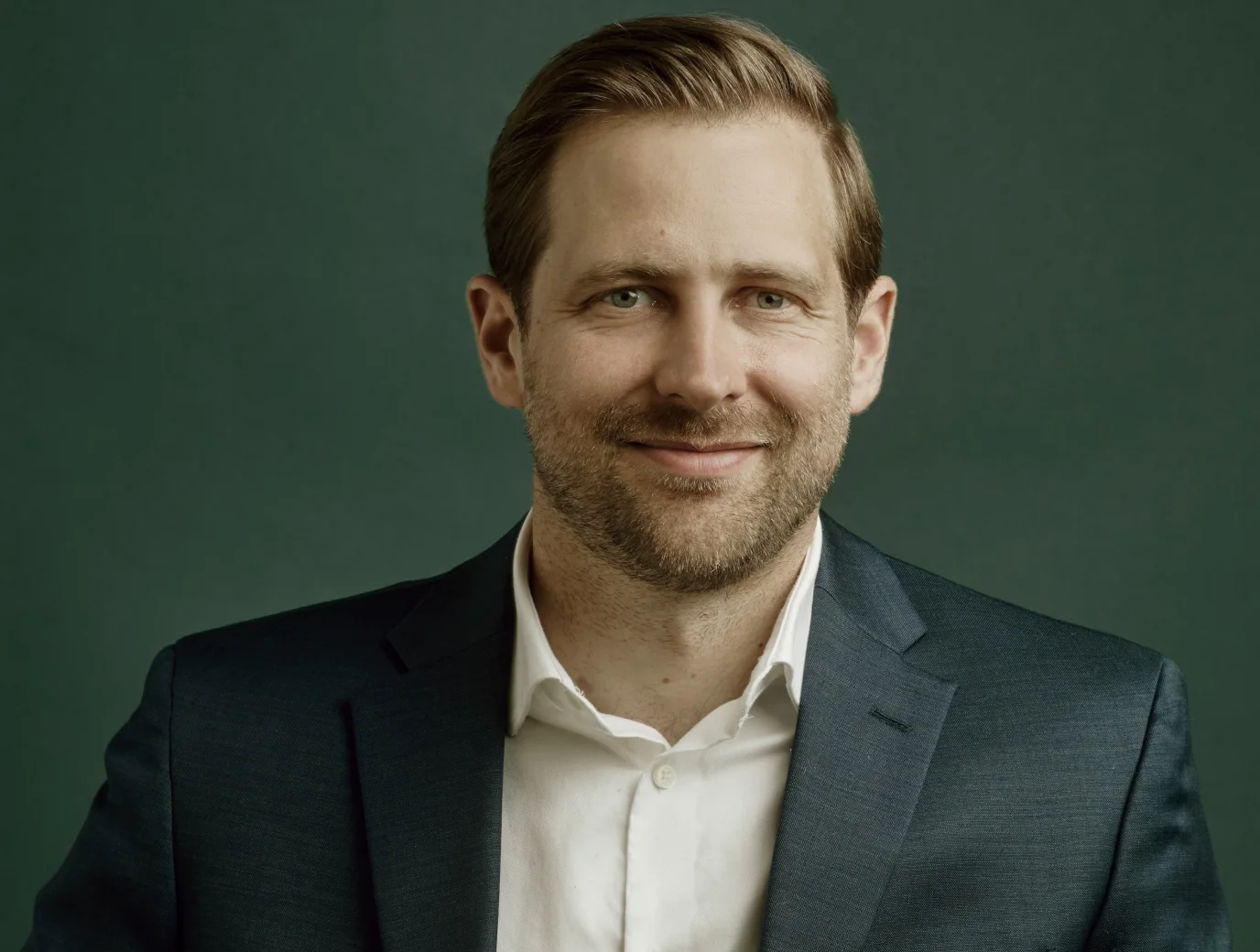 Robbie McFarland headshot