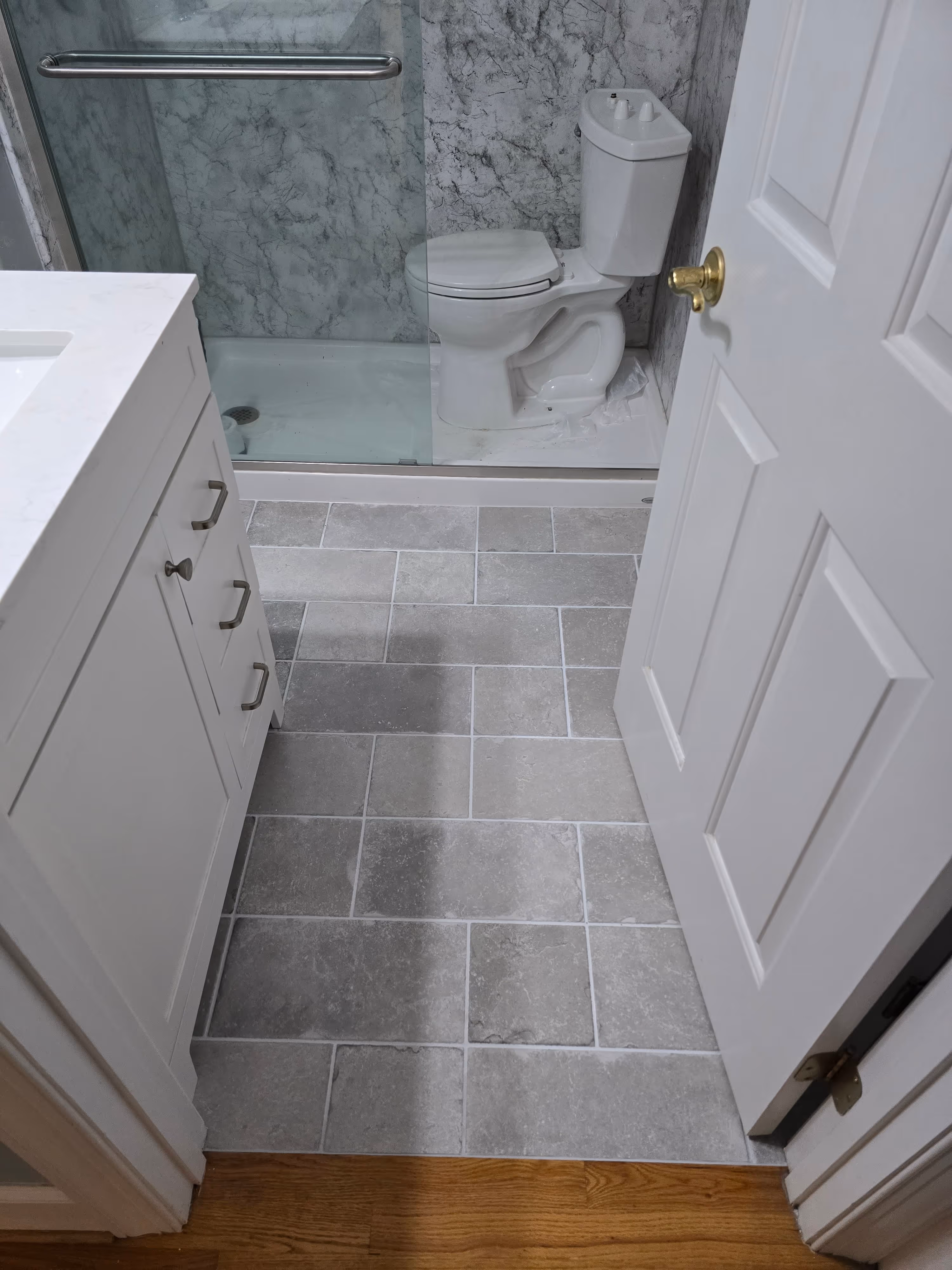 bathroom floor tiling