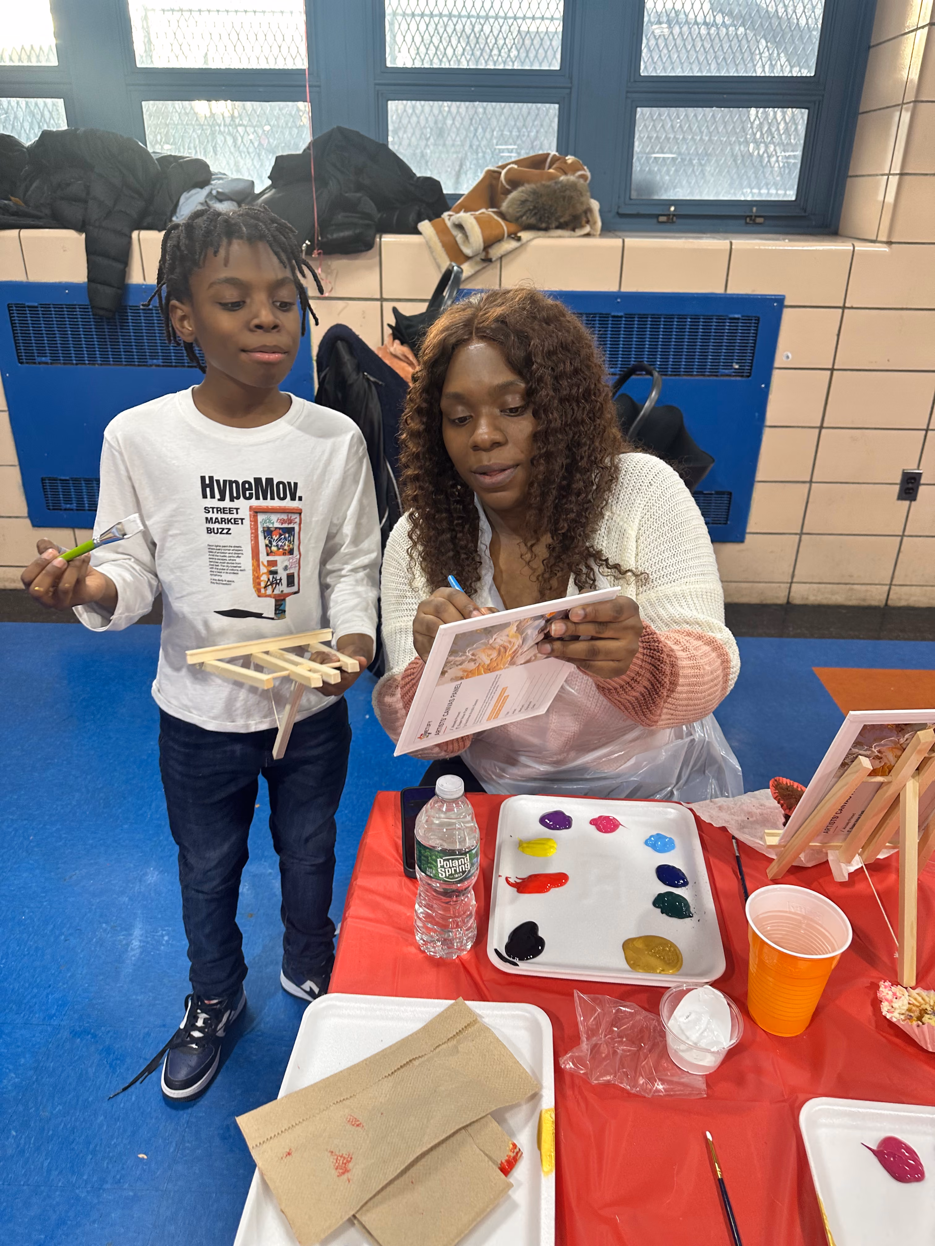 Teachers teach about craft to student