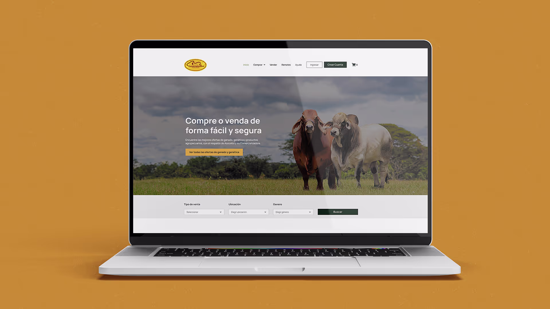 Website of La Comercializadora displayed on a laptop