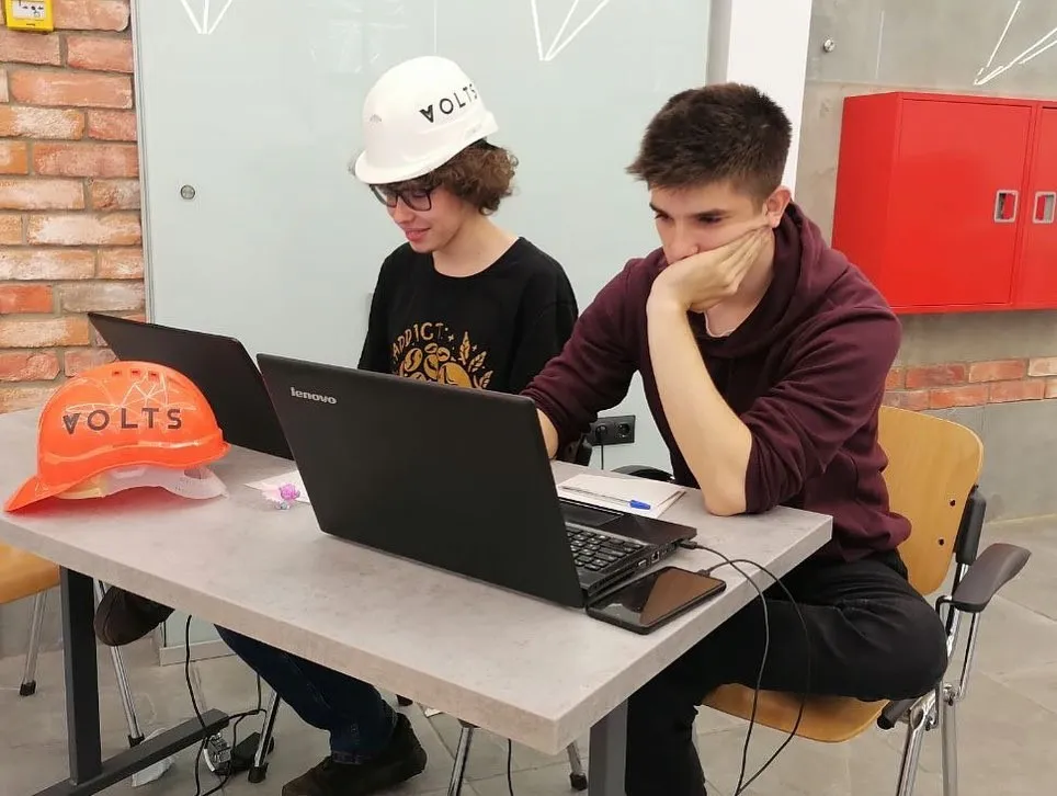 Volts на хакатоне в ГУАПе - фото 4