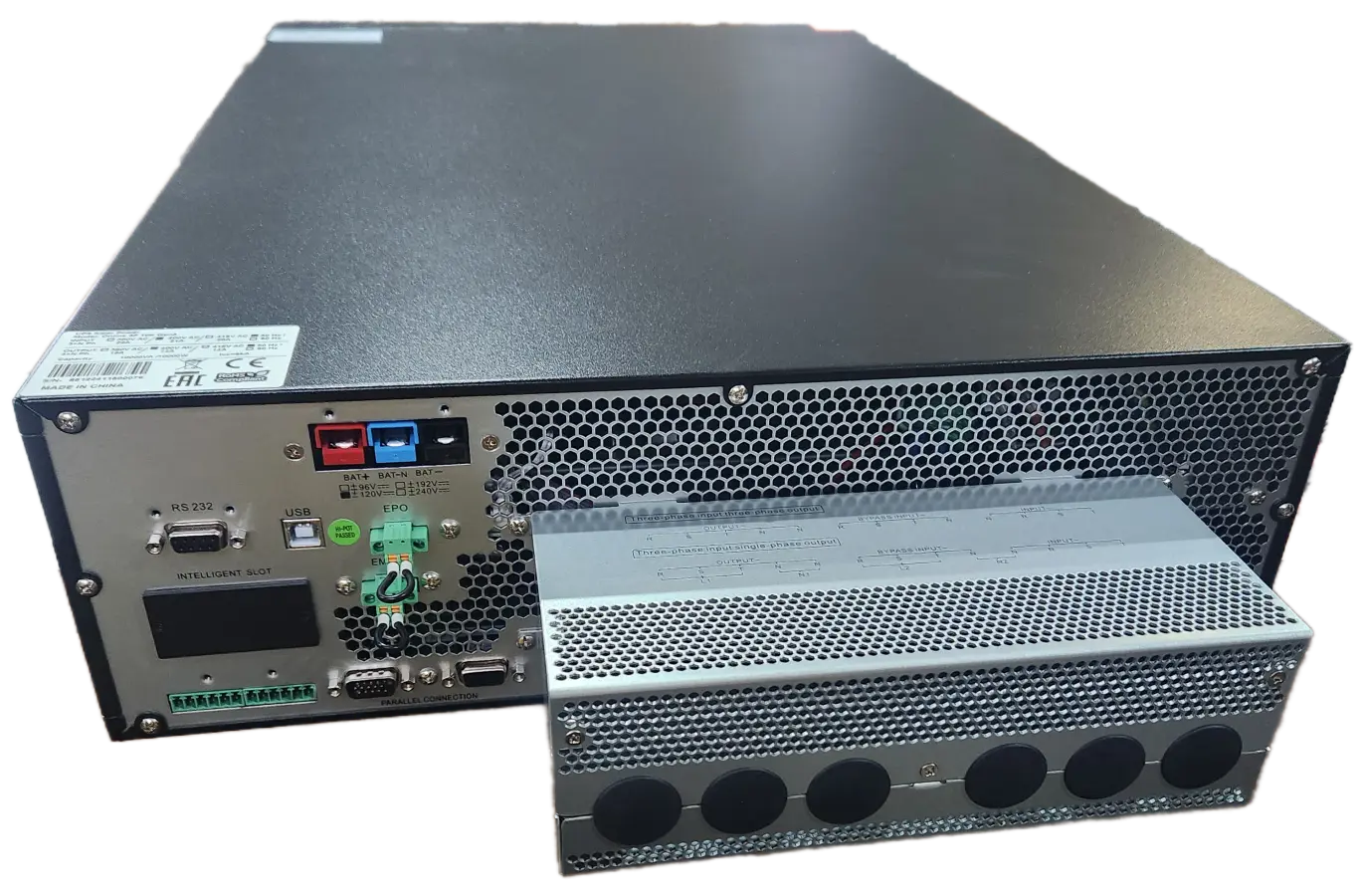 Трехфазные ИБП: что это такое и когда они нужны - фото 3