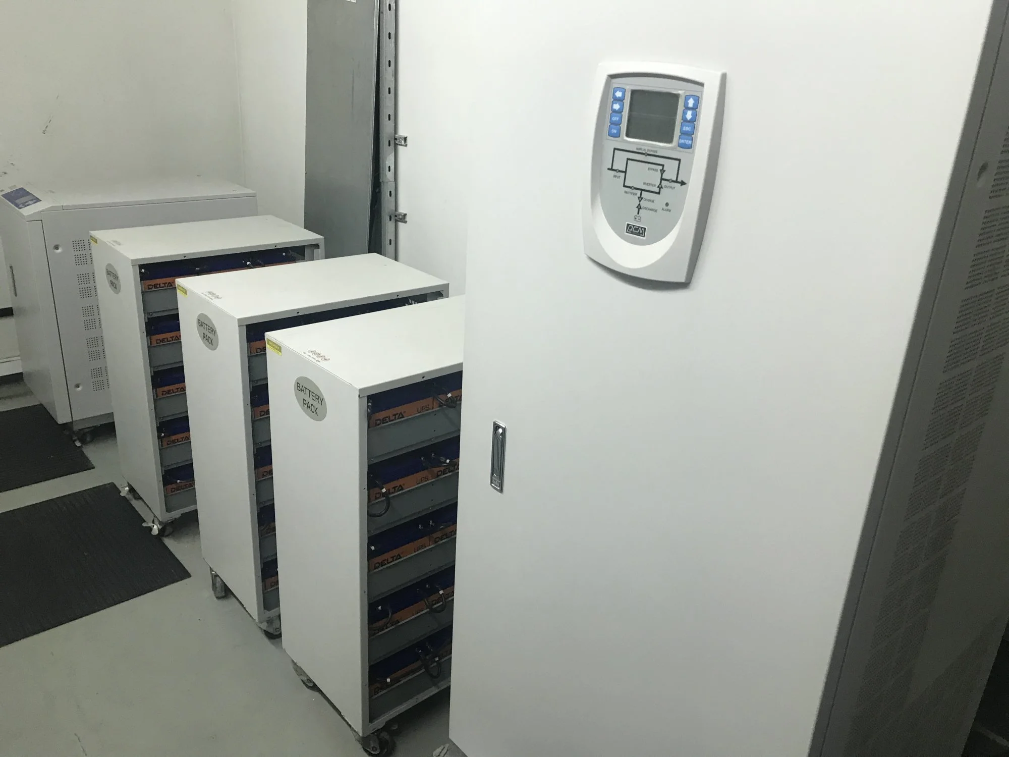 Правила установки, подключения и эксплуатации ИБП - фото 5