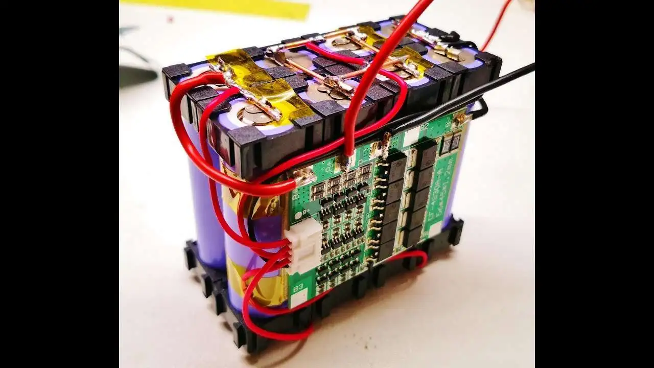 BMS плата: назначение и роль в работе аккумуляторов - фото 2