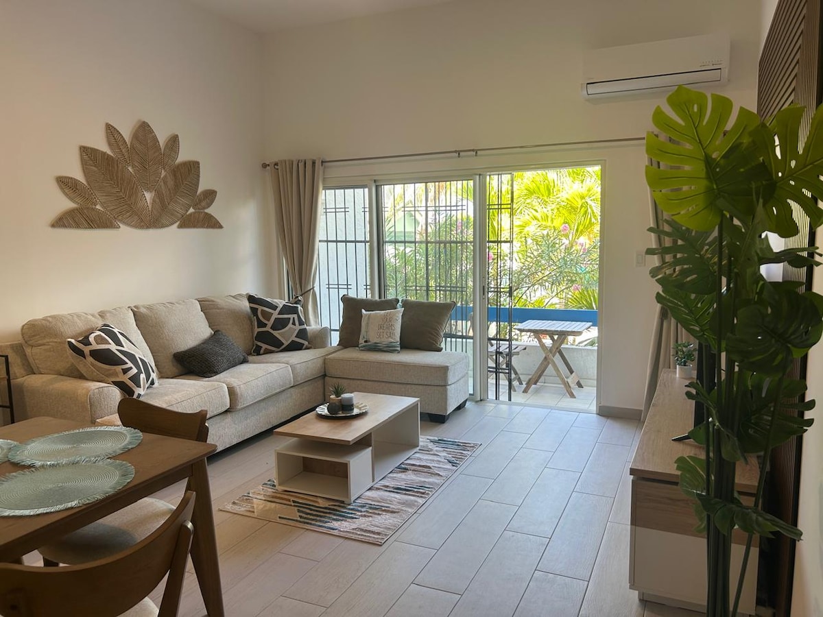 Living and dining area