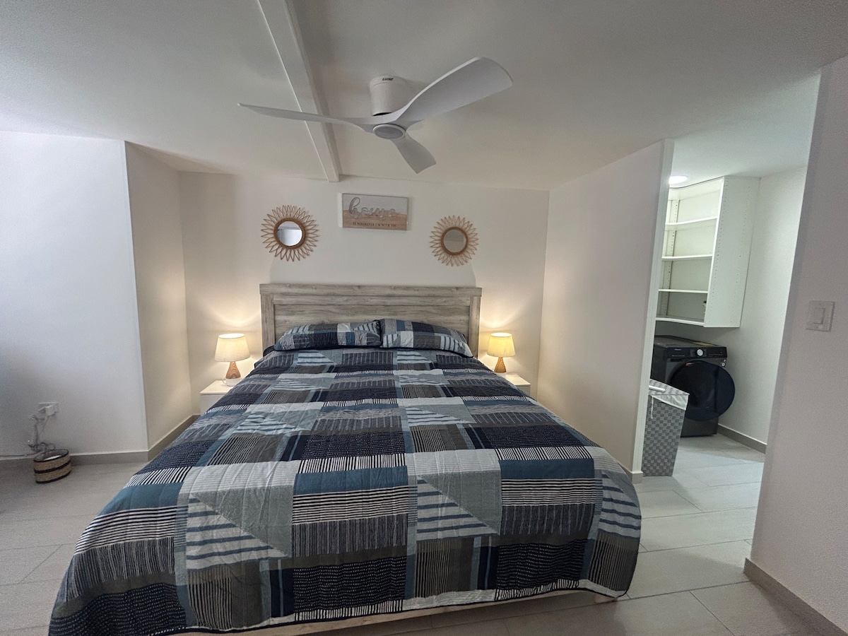 Master king suite