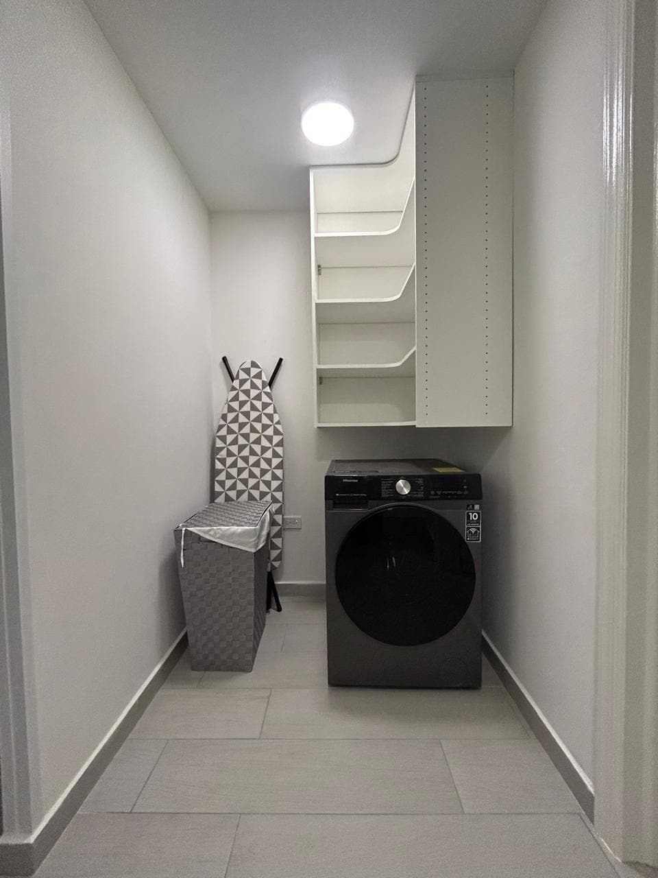 In-unit washing machine and dryer