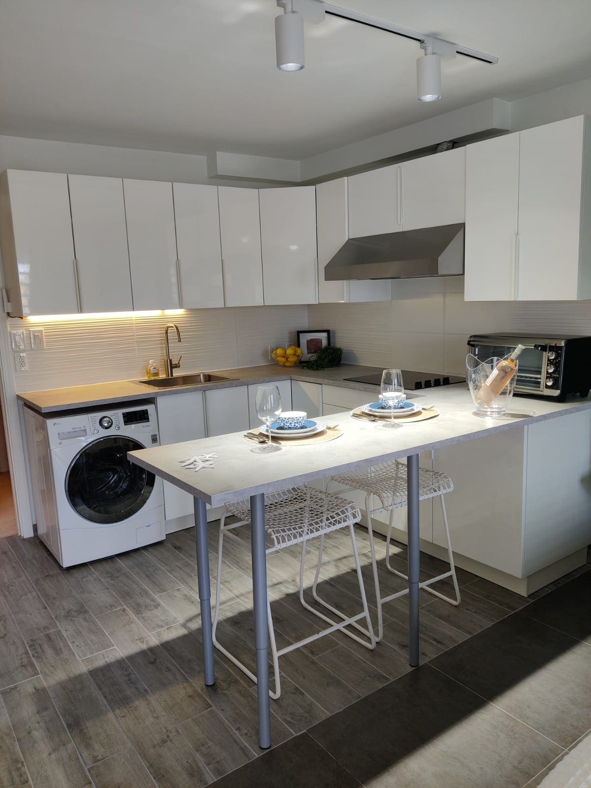 Fully equipped kitchen