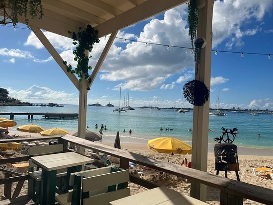 Buccaneers Beach Bar on Kim Sha Beach