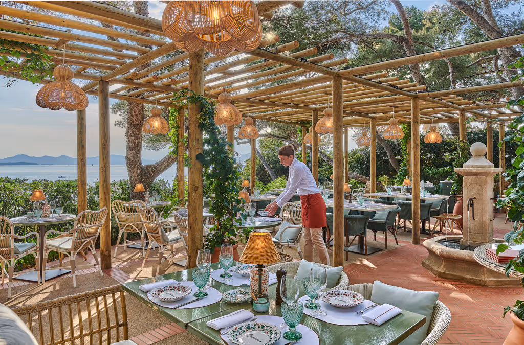 Hotel du Cap-Eden-Roc dining