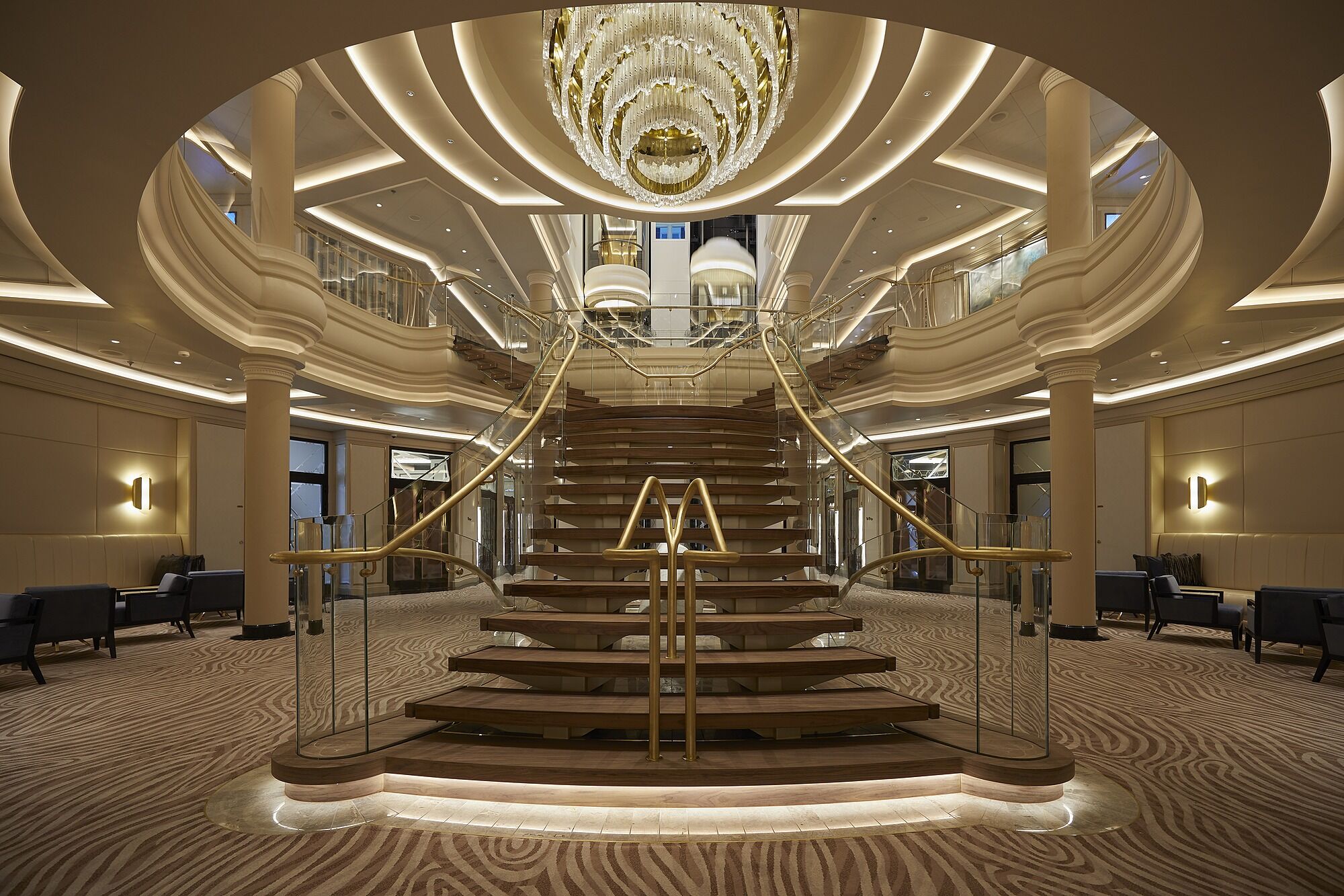 SEVEN SEAS SPLENDOR