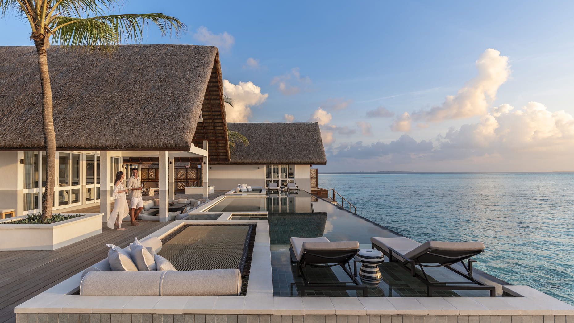 Four Seasons Resort Maldives at Landaa Giraavaru