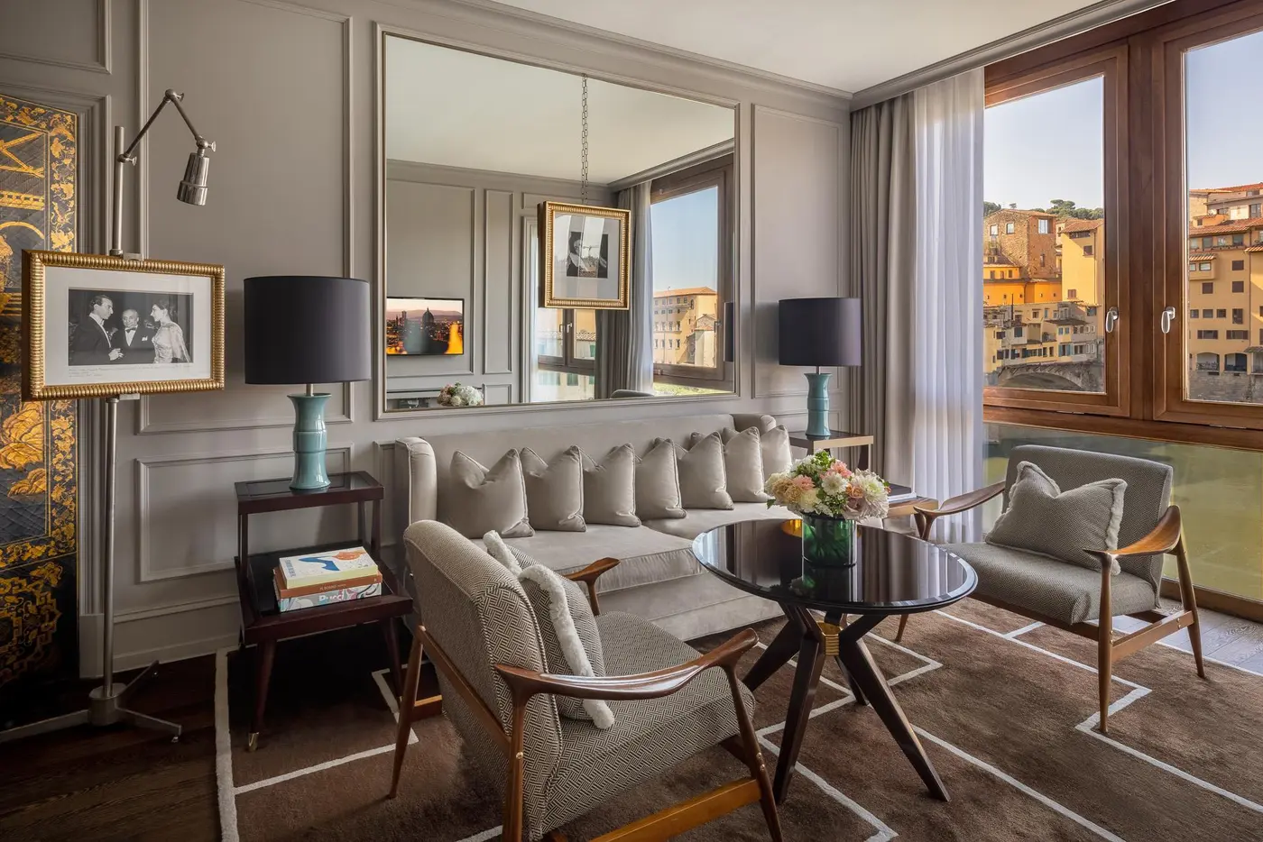 PortraitFirenze StudioDeluxeRiverView