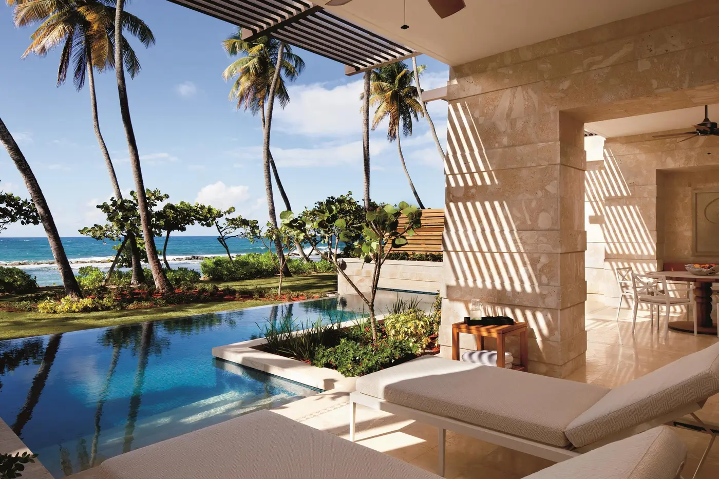 Hotel pool