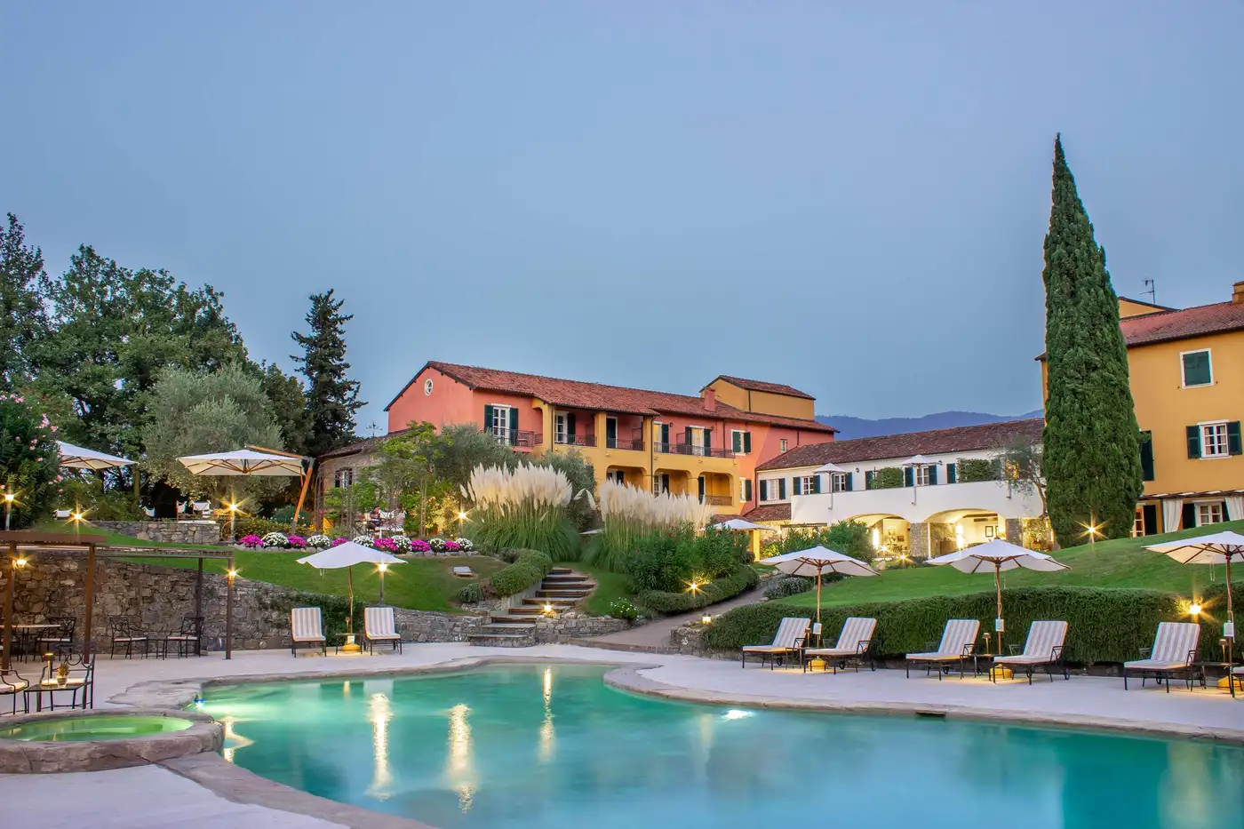 Hotel pool