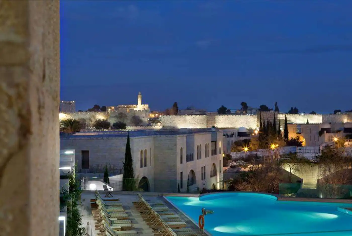 Hotel pool