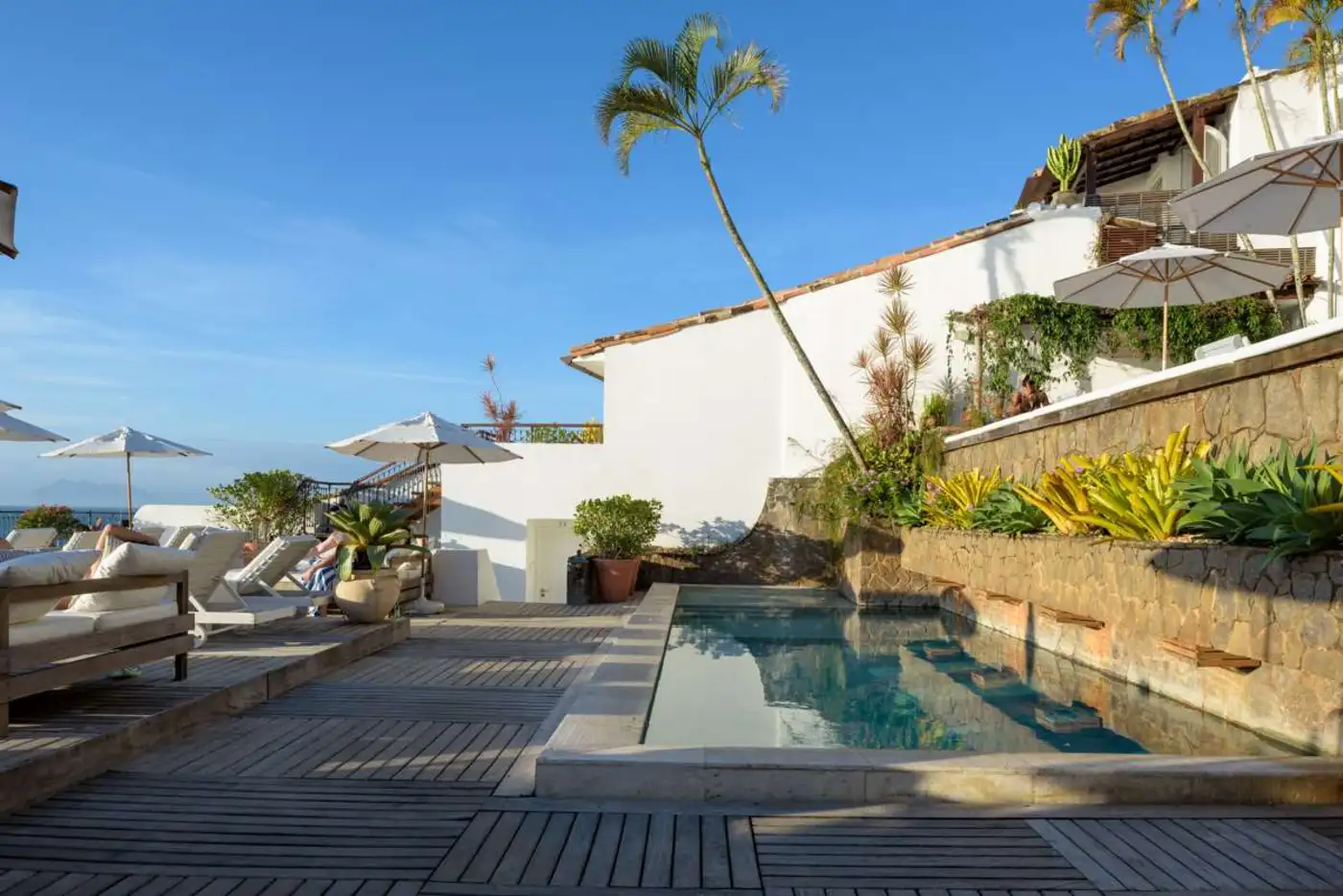 Hotel pool
