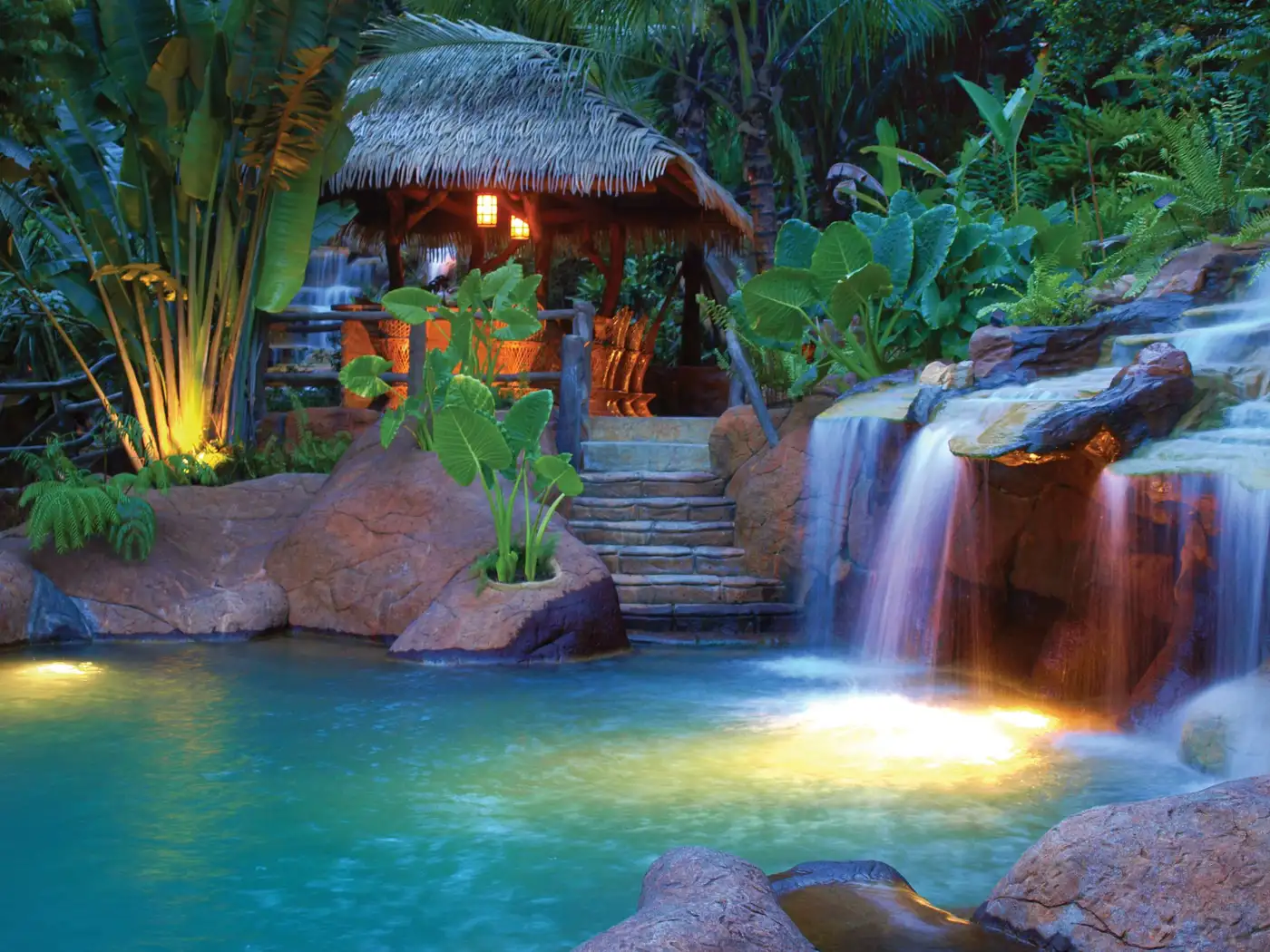 Hotel pool