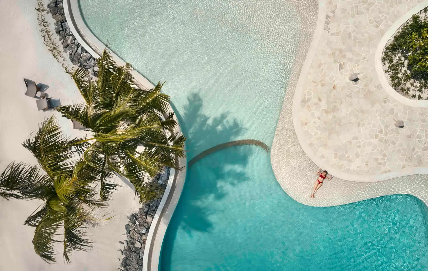 Hotel pool