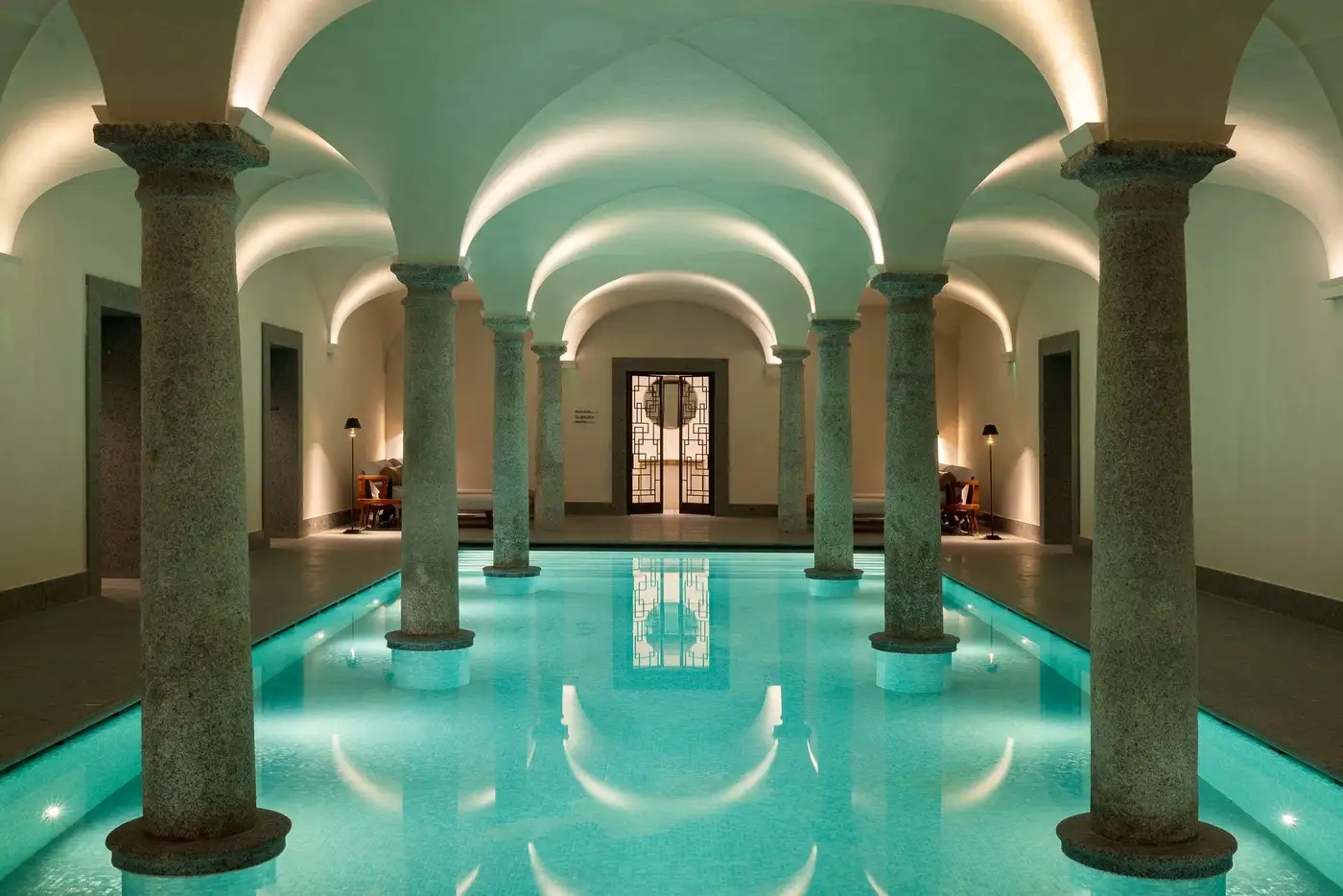 Hotel pool