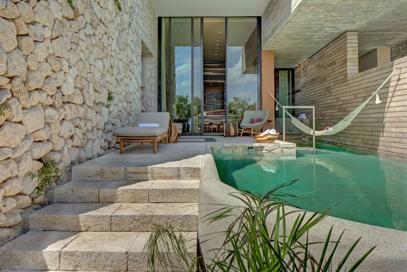 Hotel pool