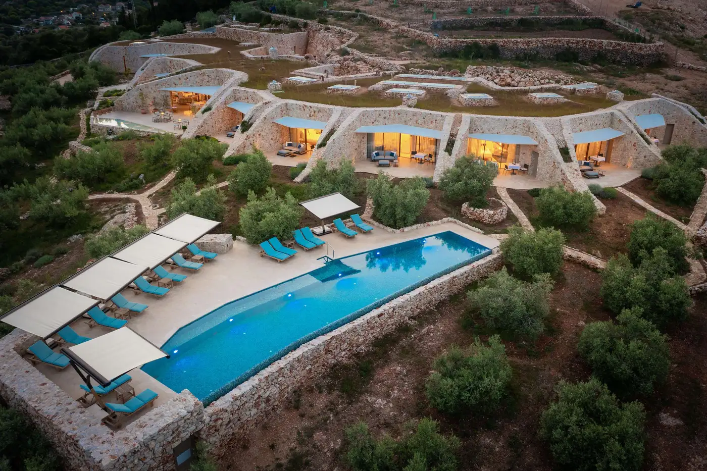 Hotel pool