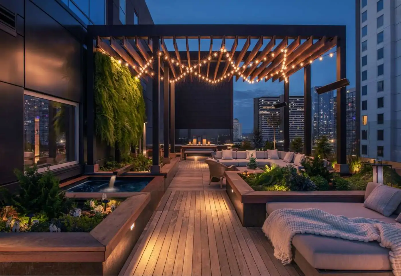 Hotel pool