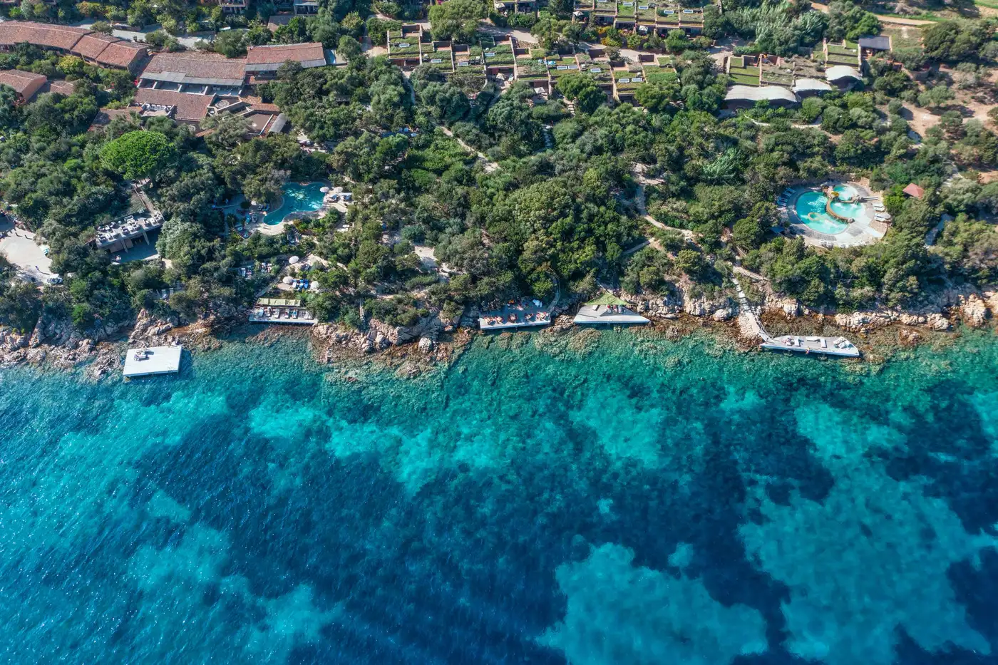 Hotel pool