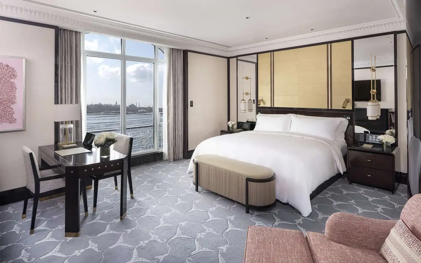 Hotel pool