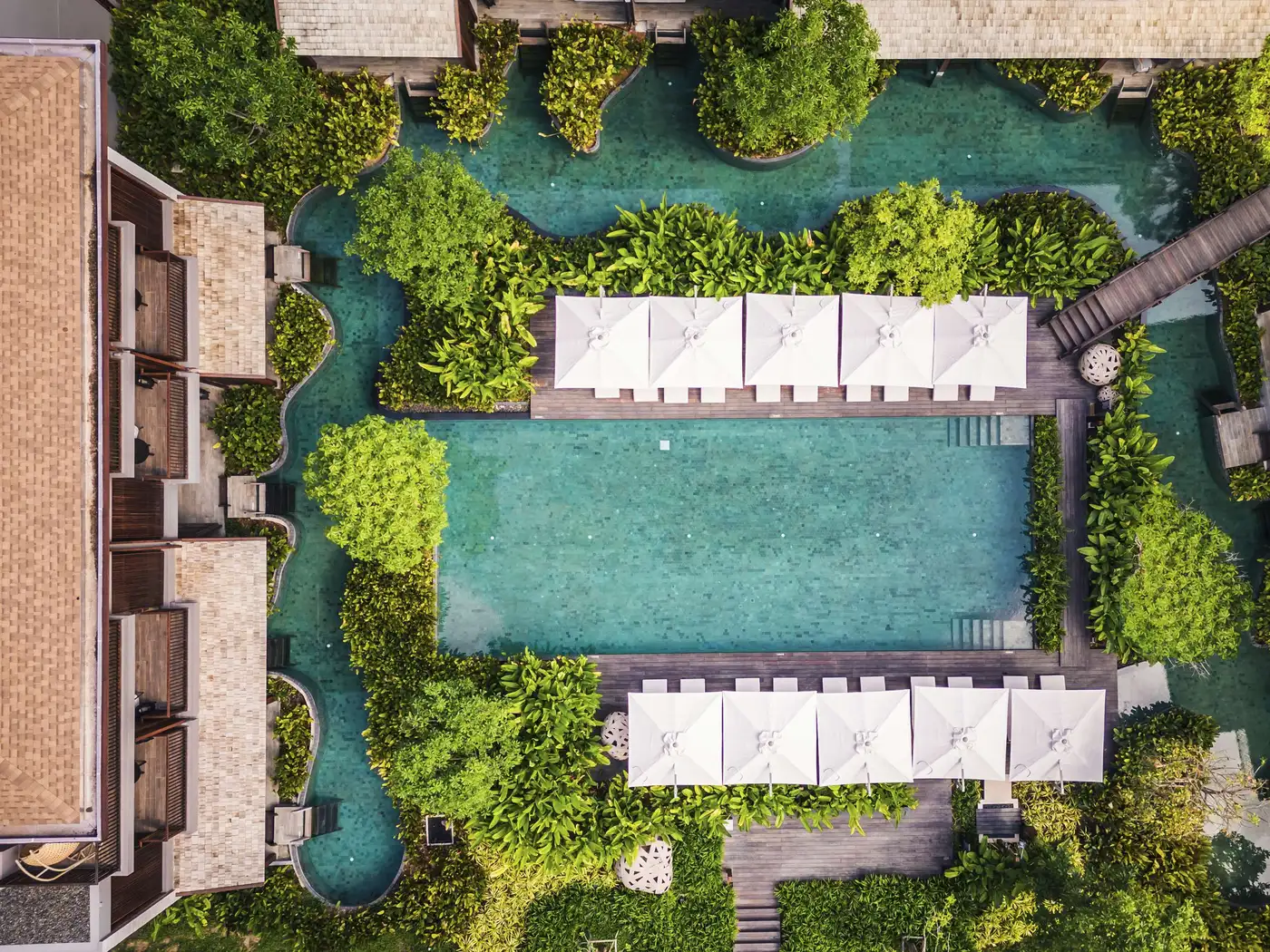 Hotel pool