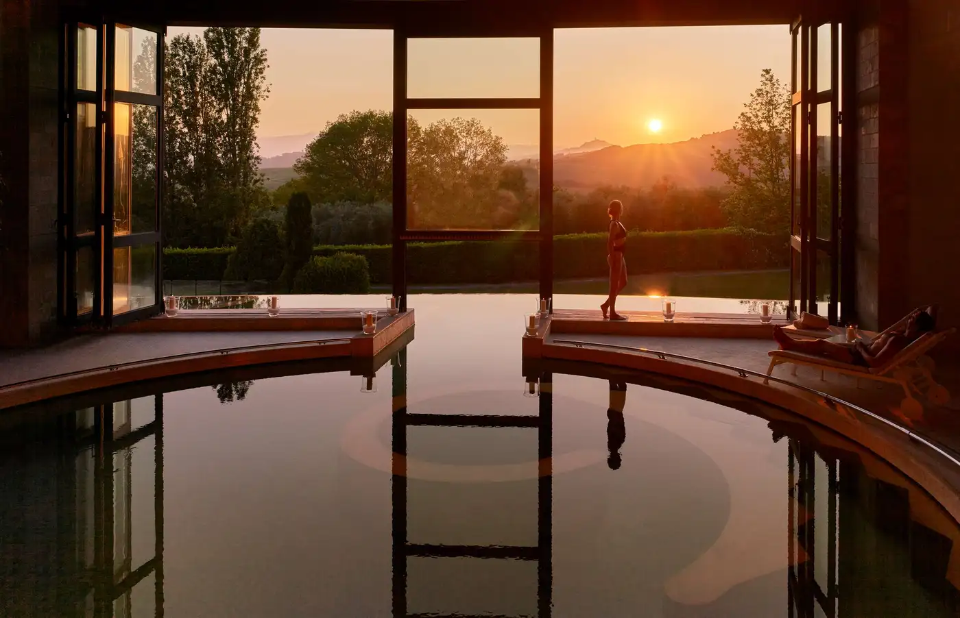 Hotel pool