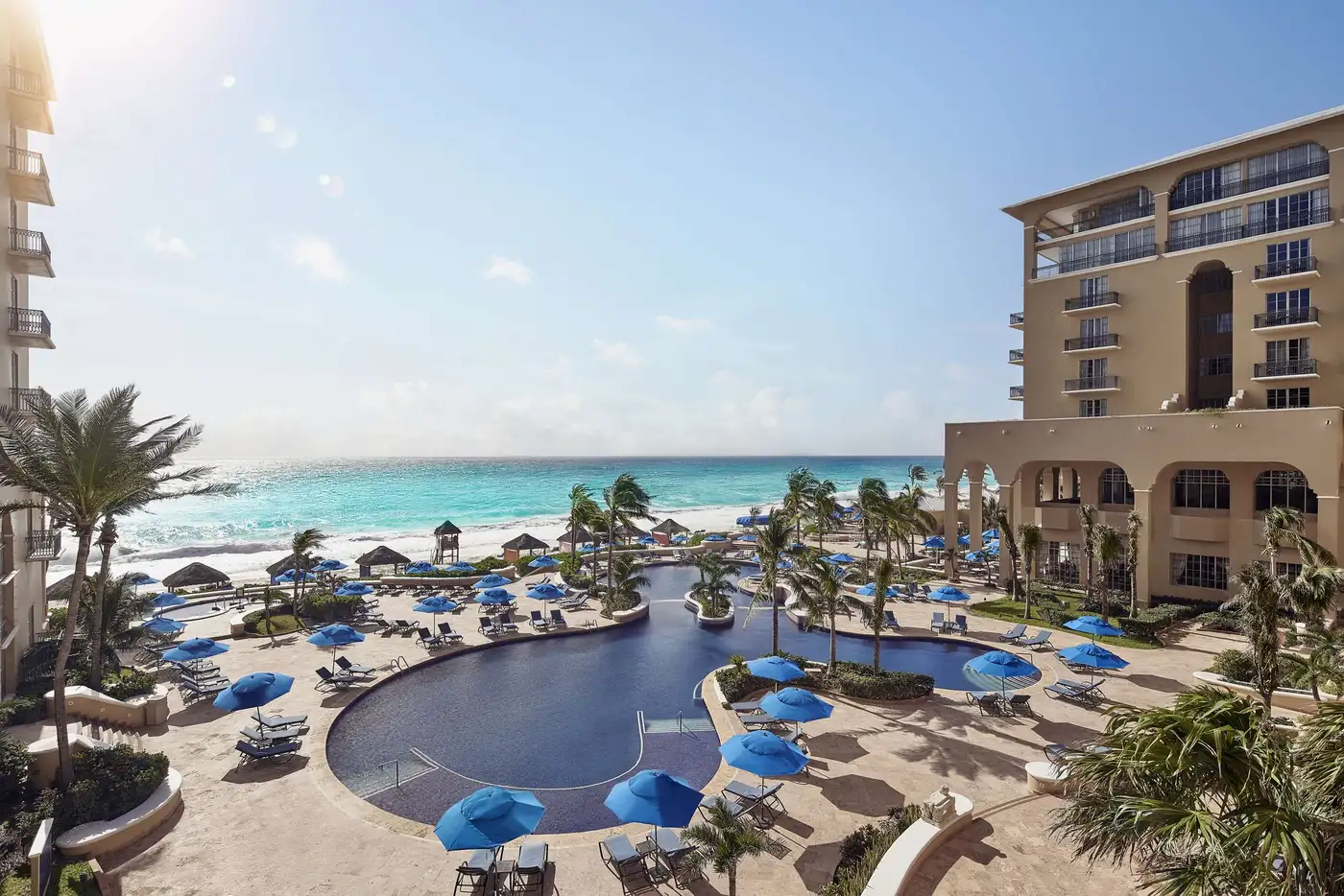Hotel pool
