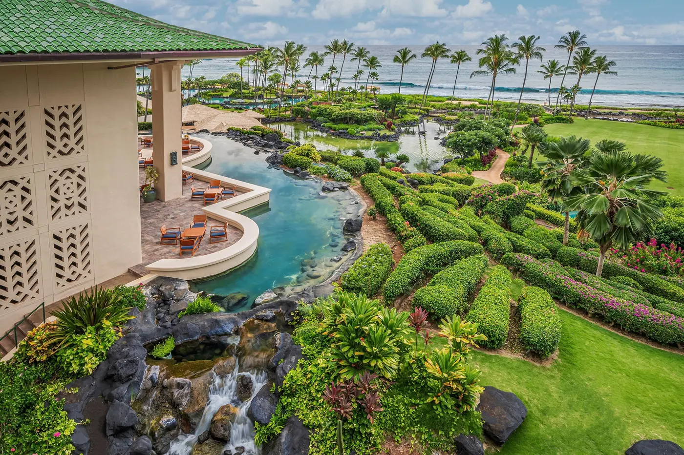 Hotel pool