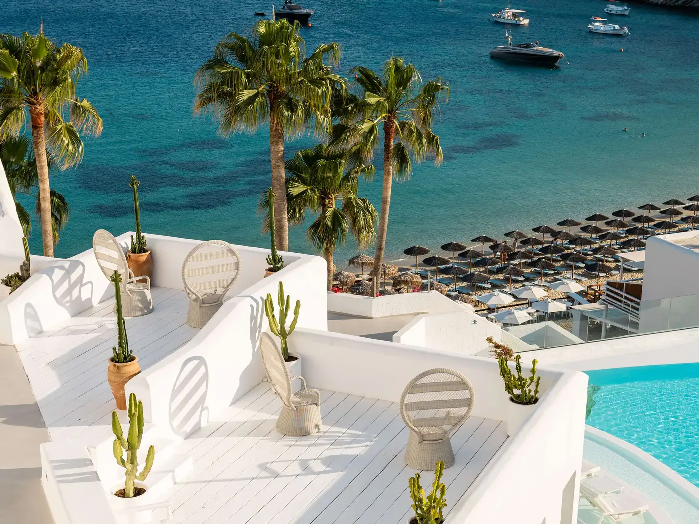 Hotel pool