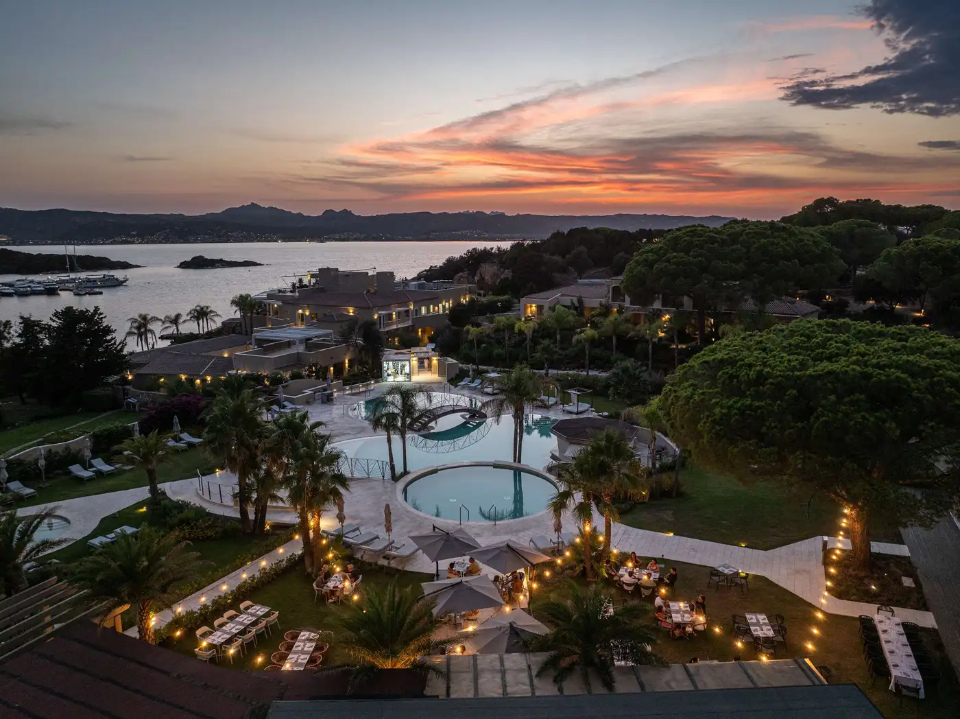 Hotel pool