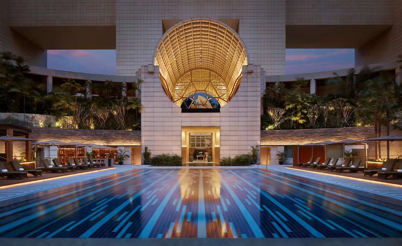 Hotel pool