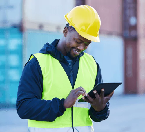 We help organizations manage and oversee the movement of goods over an innovative digital dashboard through a web or mobile platform to streamline procurement, manage storage & warehousing, tariff calculation, freight planning, logistics scheduling, and monitoring operations.