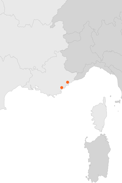 Map showing southeastern France coastline with two orange markers near the Mediterranean Sea.